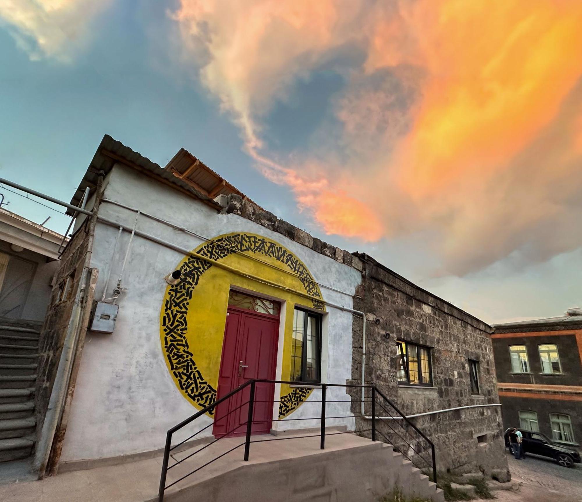 Communa Guesthouse Gyumri Exterior photo